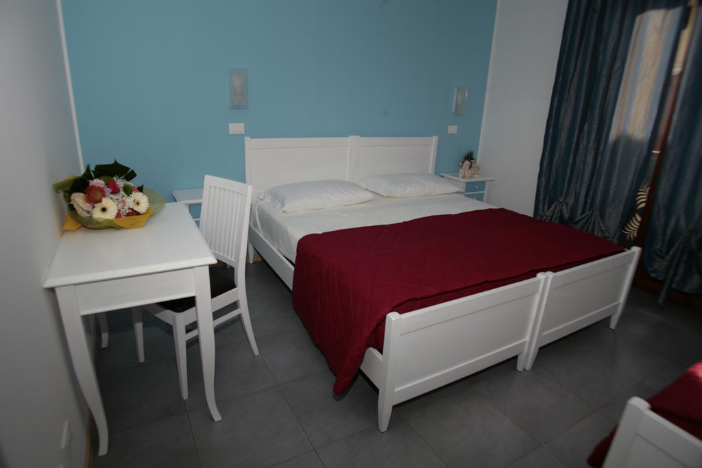 Bed & Breakfast Nettuno Comun Nuovo Room photo
